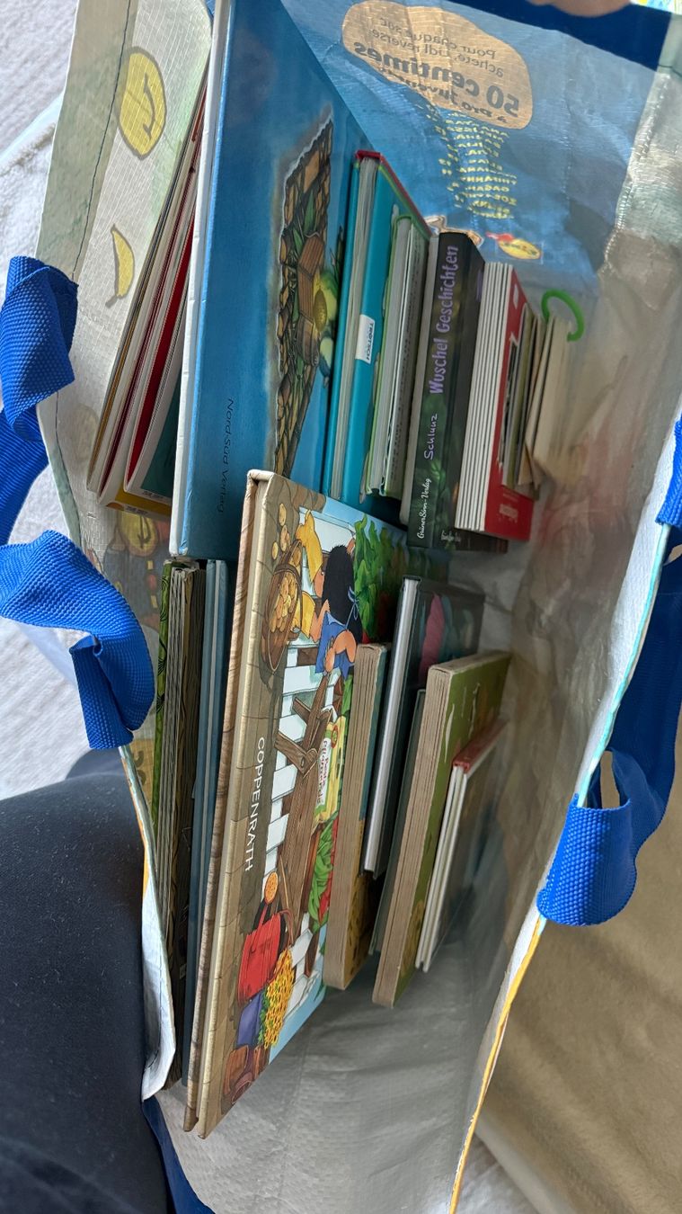 Libri: Diverse Kinderbücher – Usato da Zürich venduto da shopping.basket 3