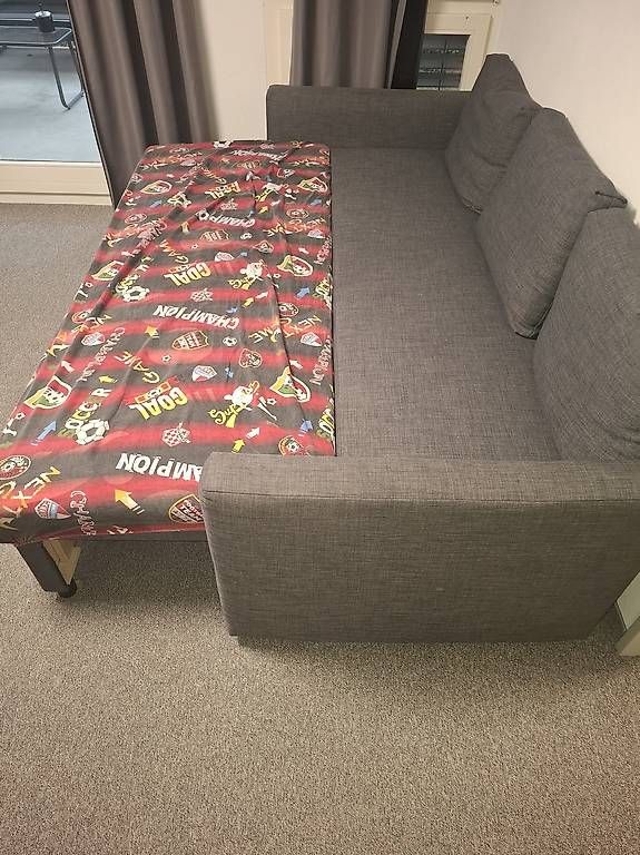 Sofas: Bett Sofa  – Gebraucht aus Hallwil von giu_5sbb 1