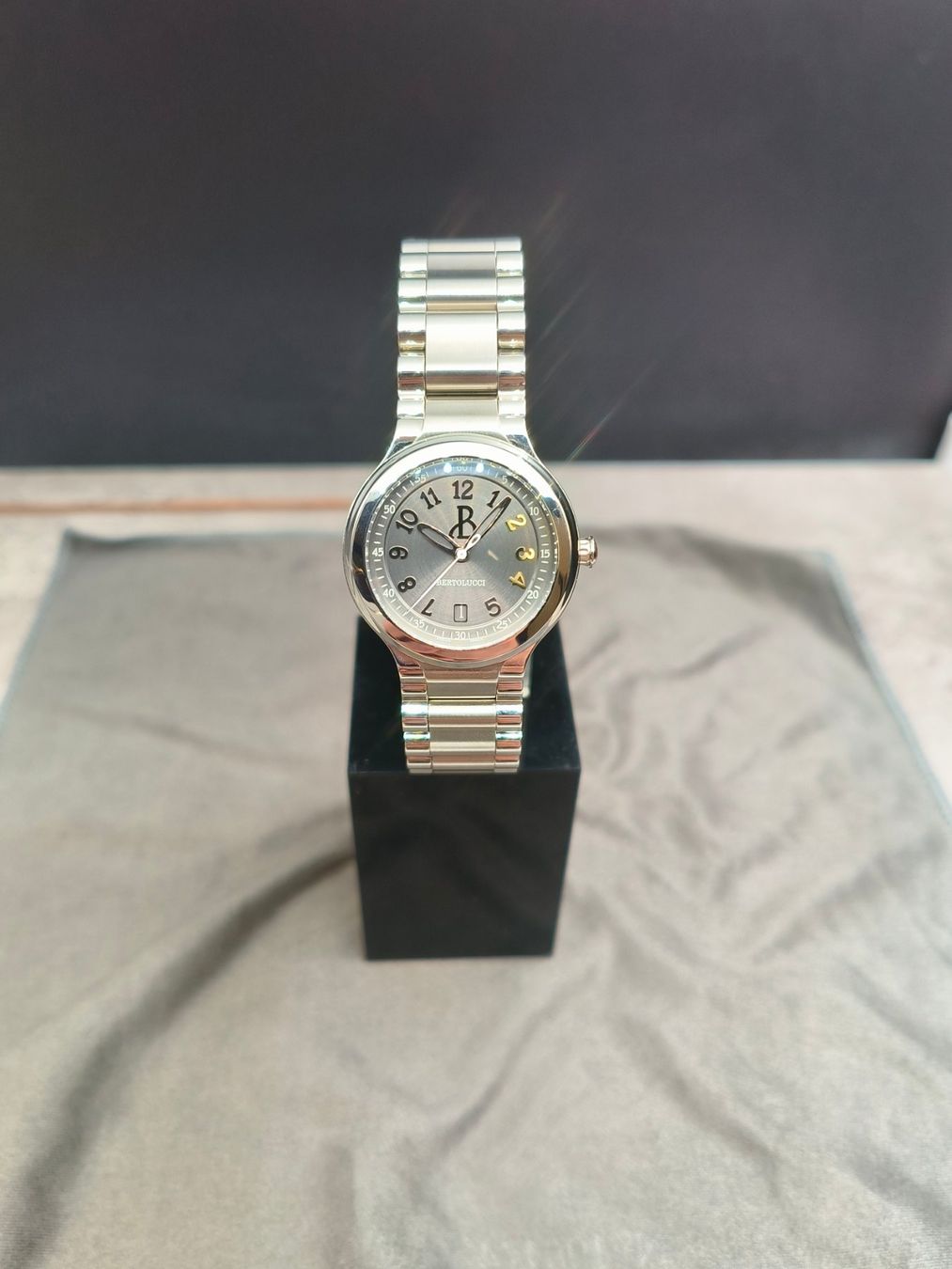 Orologi: Bertolucci – Usato da La Chaux-de-Fonds venduto da curtitswisswatches 2