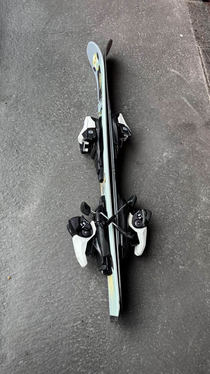 Salomon Skis: Kinderski Salomon 80 cm mit Bindung – Gebraucht aus Wettingen von rom_5f7w 3