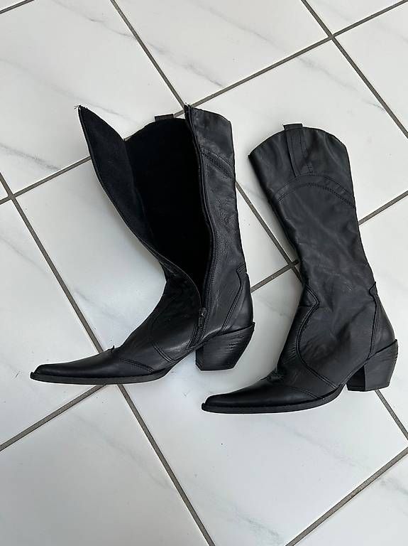 Damenschuhe: Stiefel Damen schwarz, Gr. 37 – Gebraucht aus Münsingen von Moser99 3