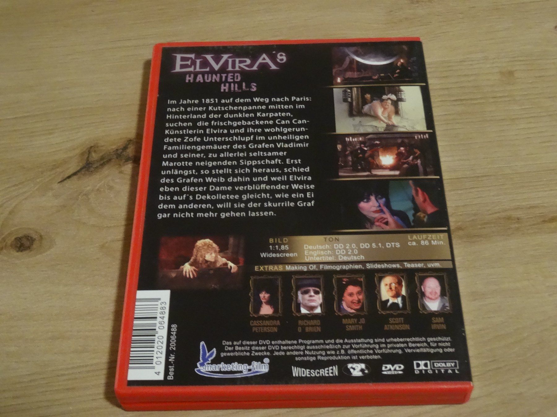 Tutti i DVDs: Elvira's Haunted Hills DVD – Usato da Olten venduto da Disc-Verkauf 2