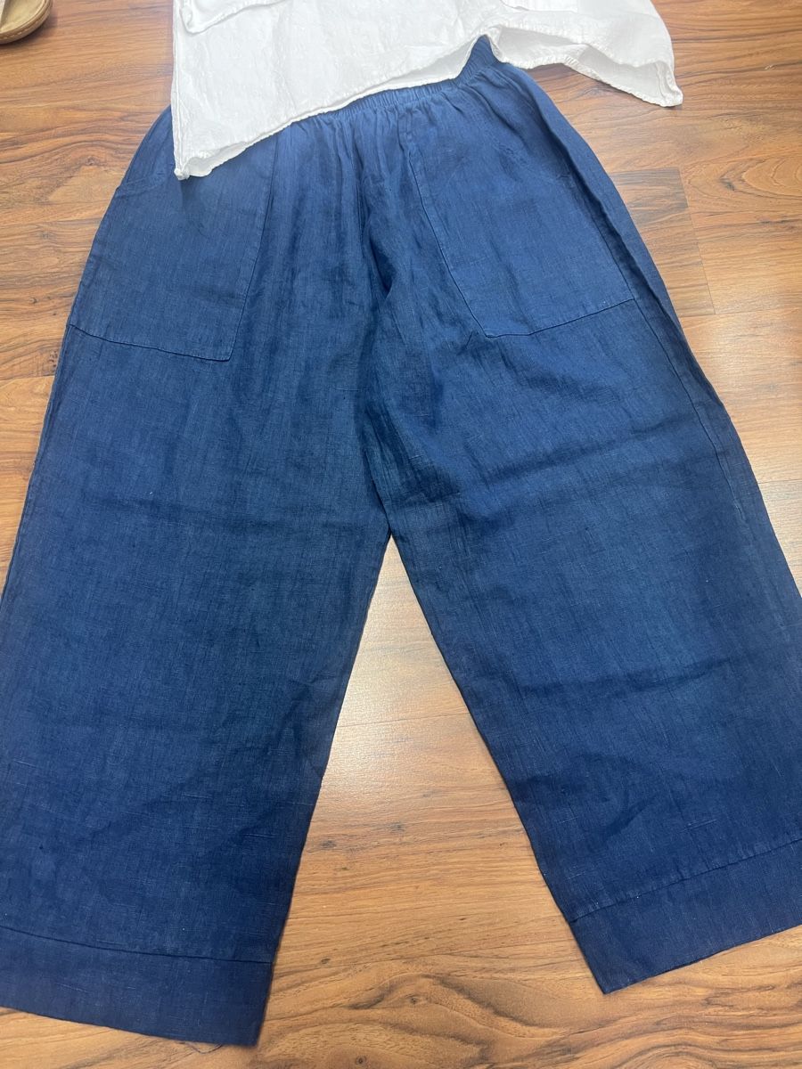 Hosen: Leinenhose LABASS Grösse 2 blau mit Gummizug – Gebraucht aus Burgdorf von puppennetz 1