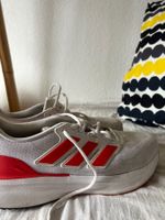 Adidas Laufschuhe EU46