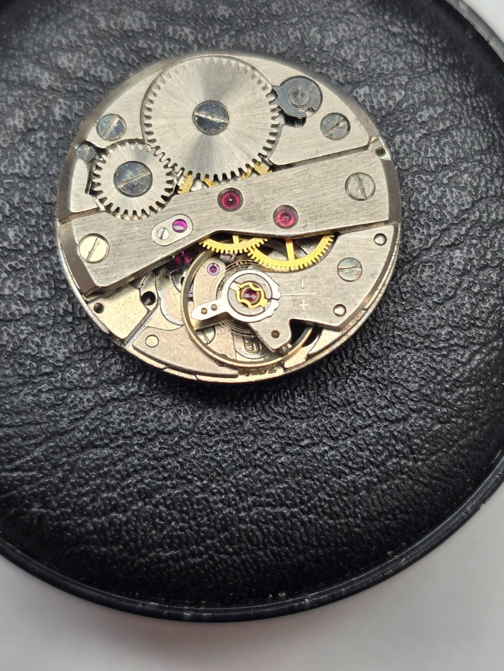 Orologi: Mouvement P62 – Difettoso da Tramelan venduto da Nirdan