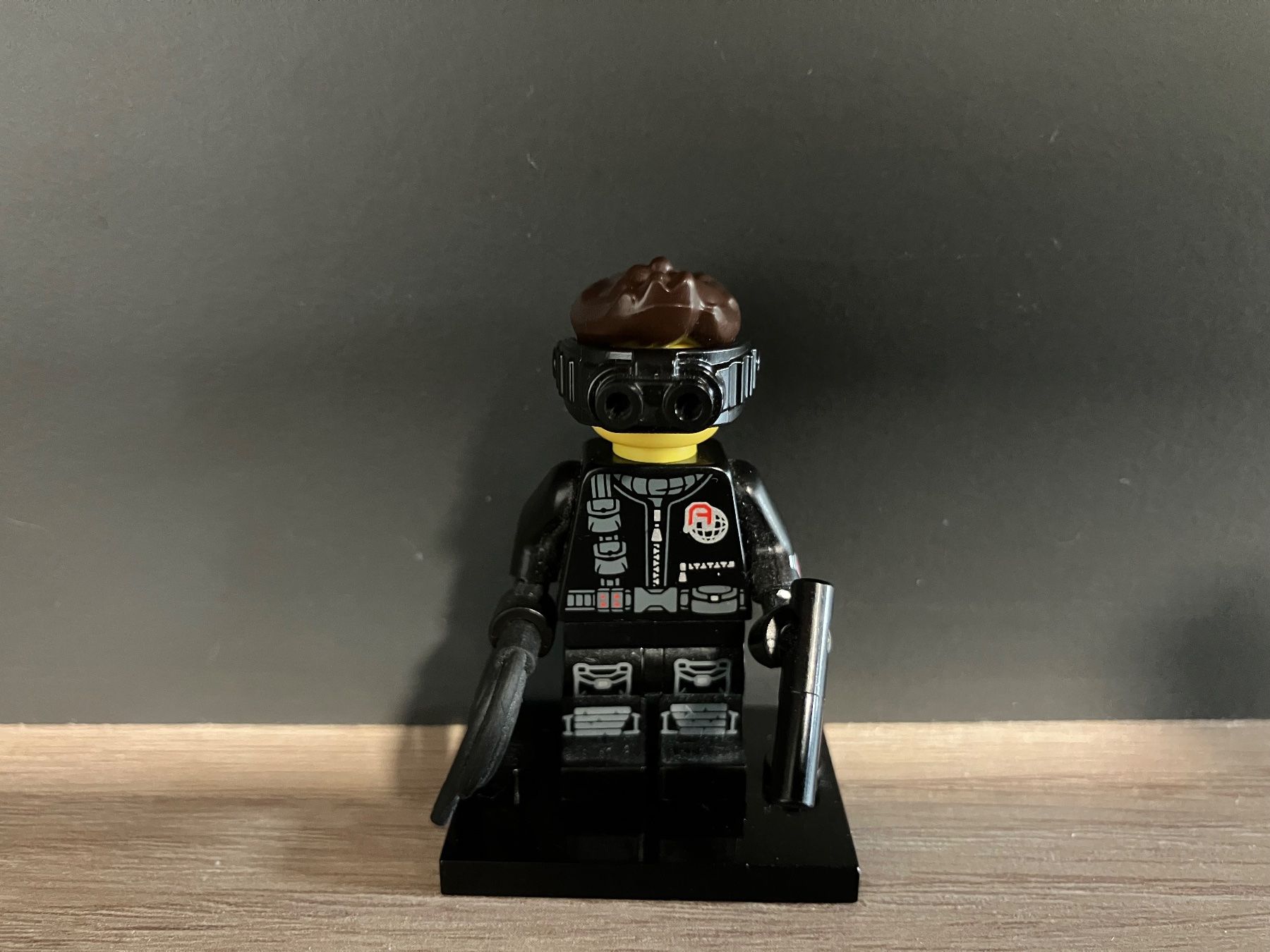Lego Spielzeuge: LEGO Minifigures Series 16 - Spy – Gebraucht aus Eschenbach SG von inesundurs