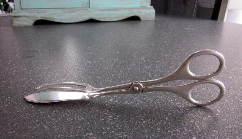 Bestecksets: Vintage Gebäckzange versilbert, Punze 90/2 – Gebraucht aus Bischofszell von raika 3