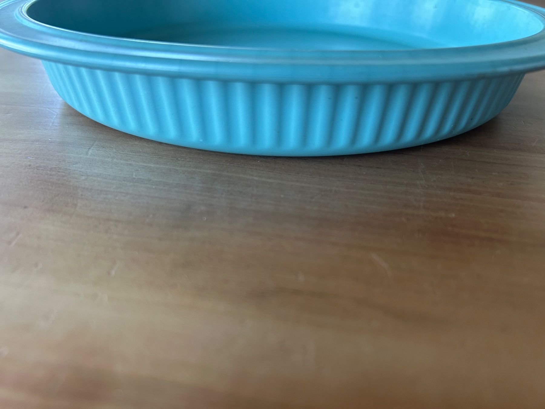Tupperware Teglie da forno: Tupperware Ultra Wähenform 23cm – Usato da Kaltbrunn venduto da lagone1 2