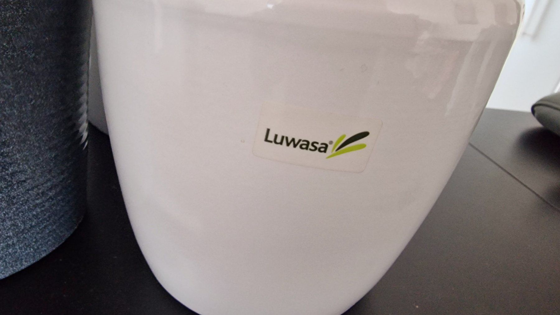 Luwasa Pots de fleurs: 6 Hydrotöpfe mit Wasserstandsanzeiger – D'occasion à Murten par Cheri23 1