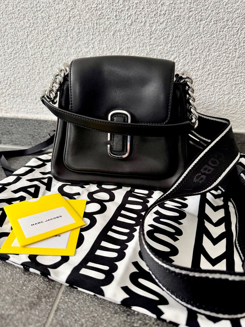 Marc Jacobs Borse: MARC JACOBS THE J MARC CHAIN MINI SATCHEL – Usato da Liebefeld venduto da pia_bern