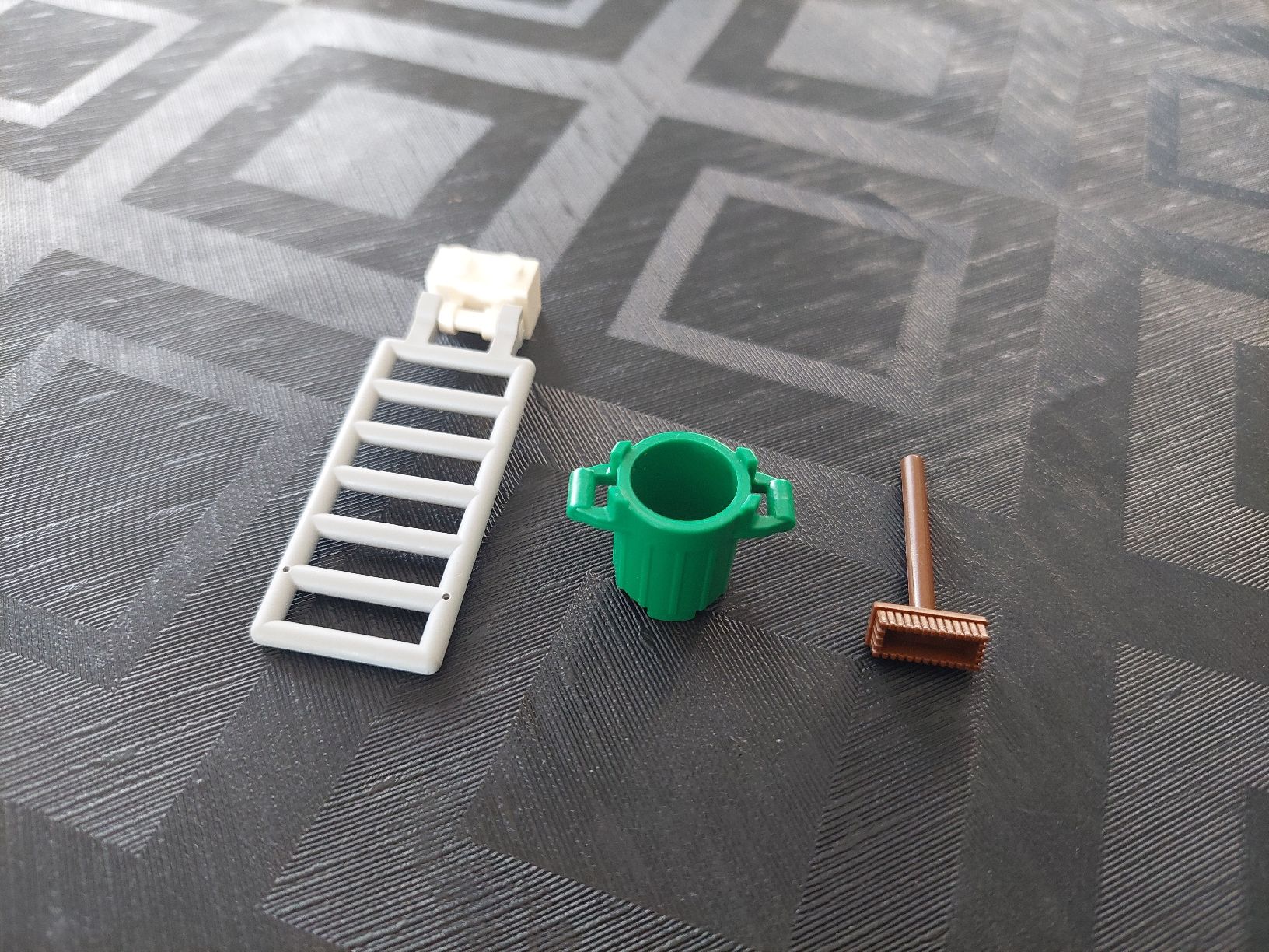 Lego Spielzeuge: Lego , Traktor, Garette,  Kinderwagen – Gebraucht aus Zetzwil von sti_x9xf 6