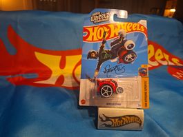 *SALE* Hot Wheels HW Xtreme Sports 2024 Wheelie Chair 3/5 L