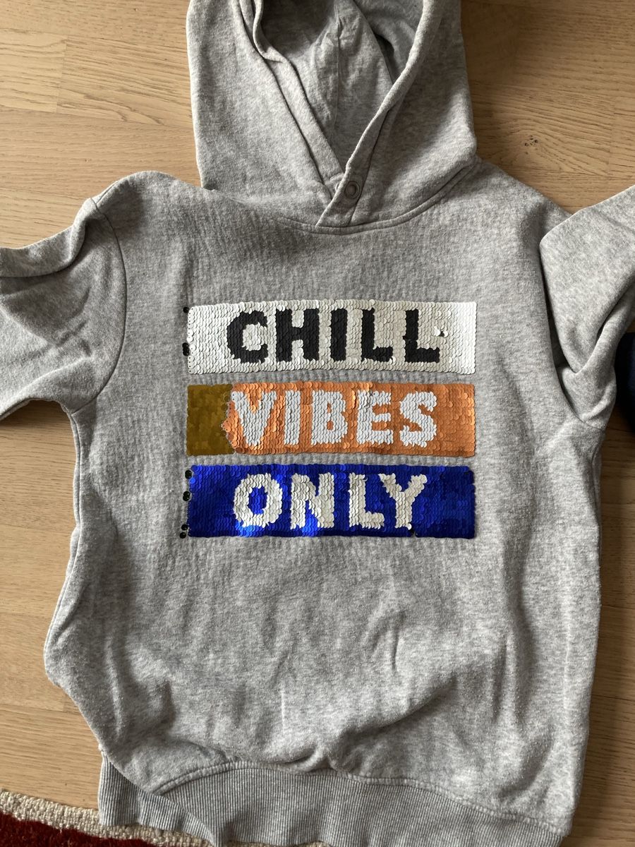 H&M Lotti & Set di vestiti: neuwertige Pullover, Gr. 146-152 – Nuovo (secondo la descrizione) da Otelfingen venduto da pat_8jmb