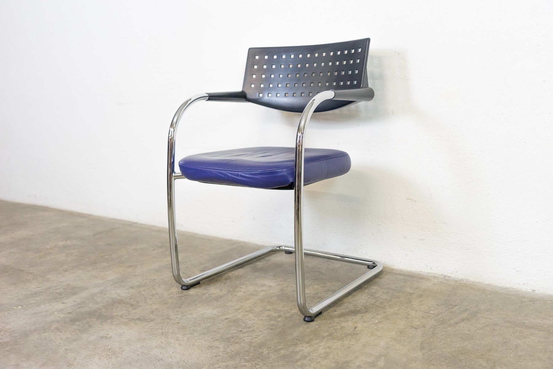 Chaises: Vitra Visavis Freischwinger Leder Büro – D'occasion à Schaffhausen par Studio-Ara 4