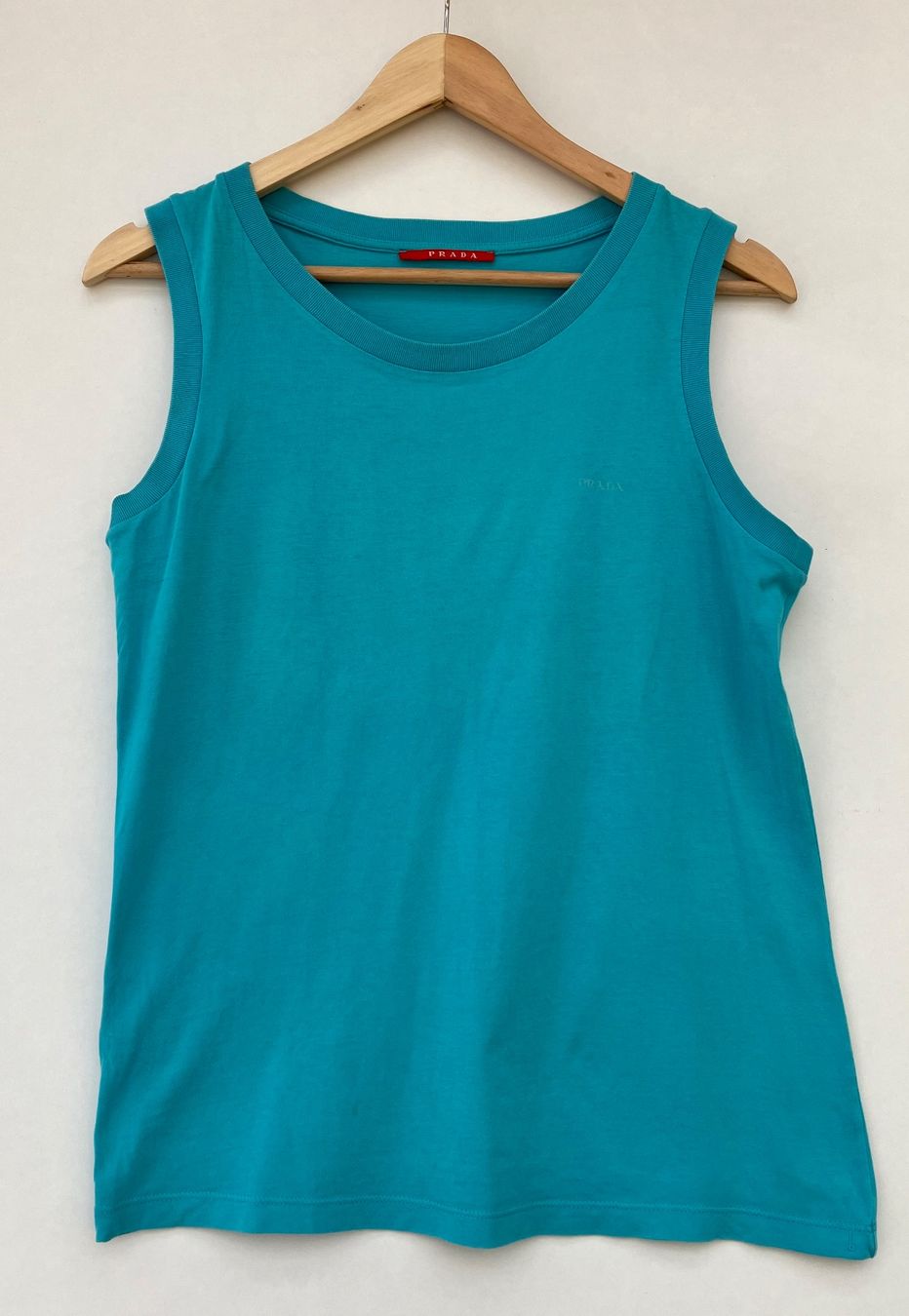 Prada Tops: Prada Top Gr.M – Gebraucht aus Unterägeri von Jutka_04