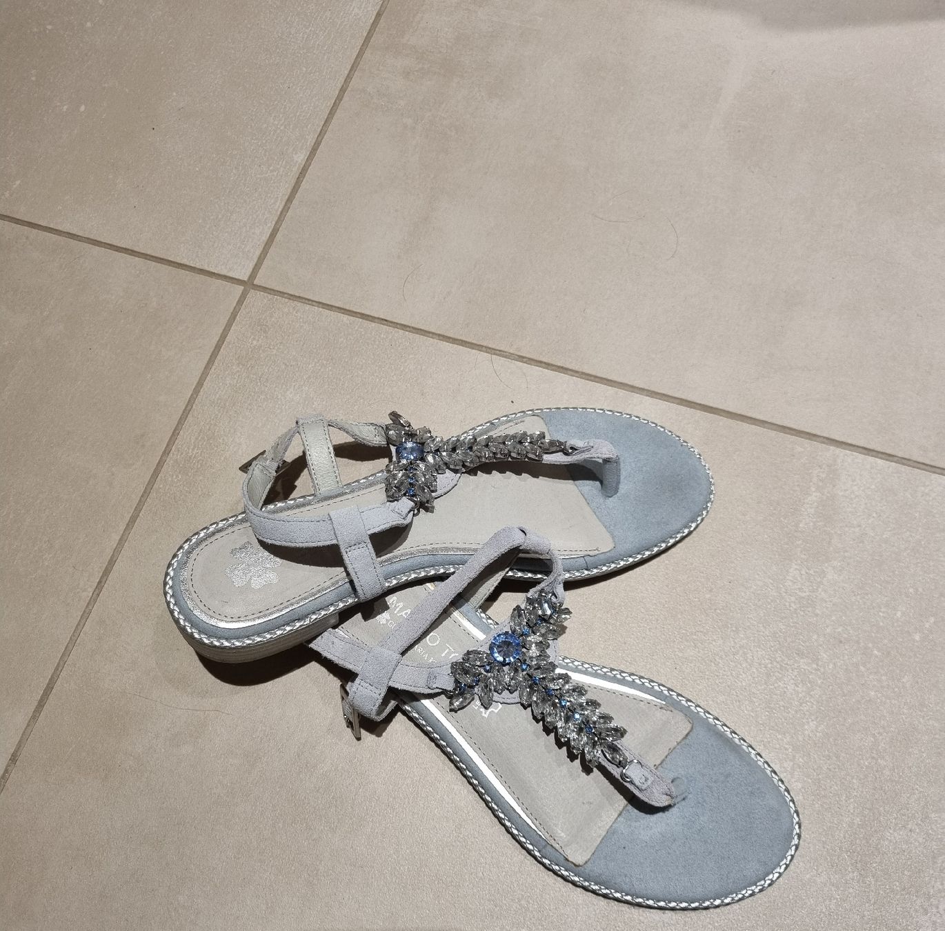 Scarpe da donna: Sandalen – Usato da Bülach venduto da cf96