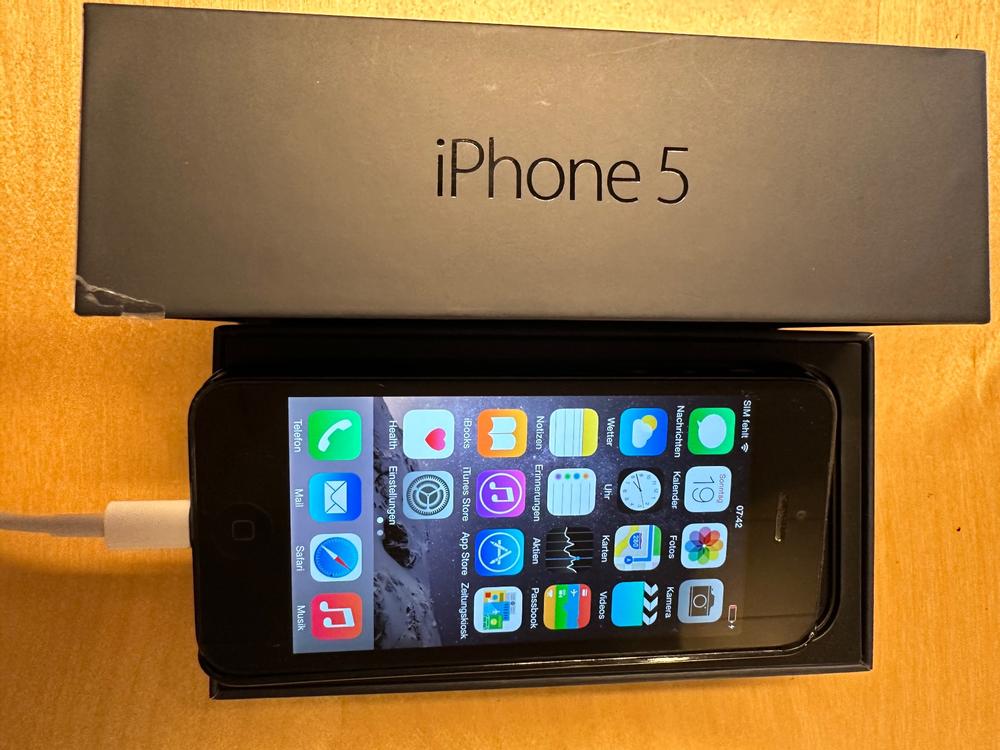 iPhone 5 32 GB schwarz