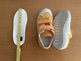 Neue Veja Small Ollie Canvas in gelb Grösse 27