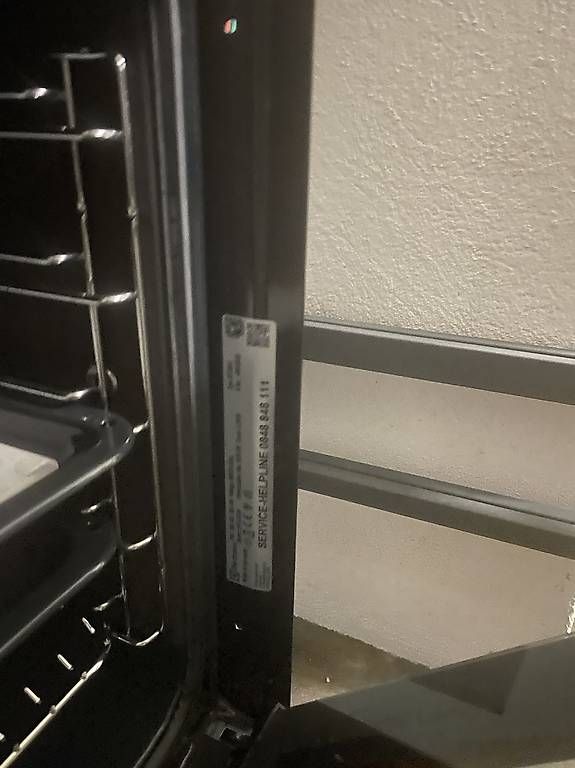 Forni: Electrolux Backofen mit Glaskeramikkochfeld – Usato da Untereggen venduto da repose 3