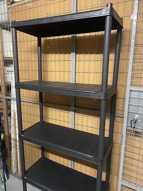 Scaffali: Regal aus Plastik – Usato da Wettingen venduto da Sinak02 1