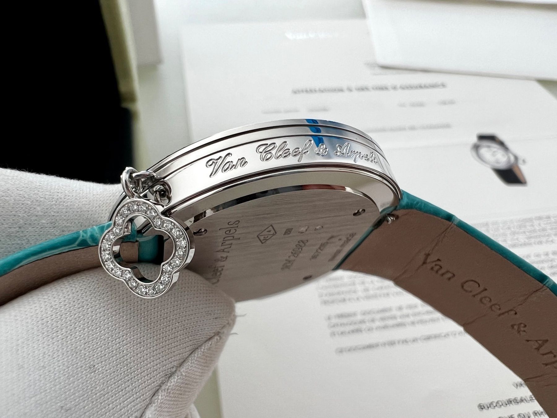 Van Cleef Orologi: Van Cleef & Arpels Charms Ladies 38 mm. – Nuovo (secondo la descrizione) da Geneve venduto da iBest 5