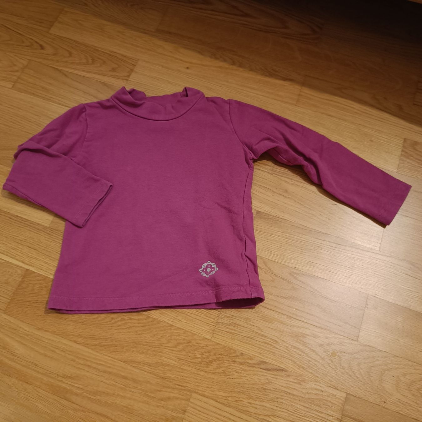 Pulls et sweat-shirts: Pullover Grösse 98  – D'occasion à Jaberg par urig17.