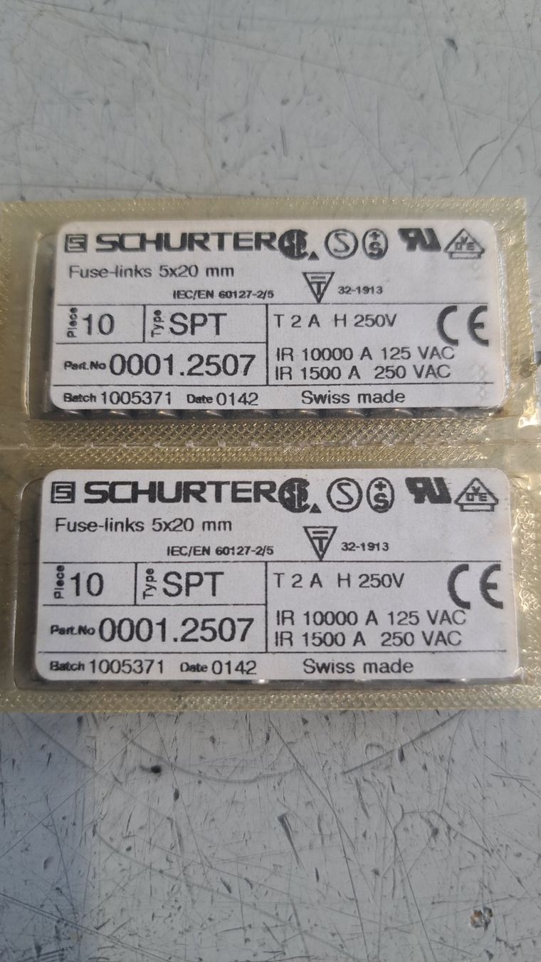 Componenti elettronici: Sicherungen 2A - Träge - 250V - DM 5x20mm – Nuovo e nell'imballaggio originale da St. Antoni venduto da Andy85