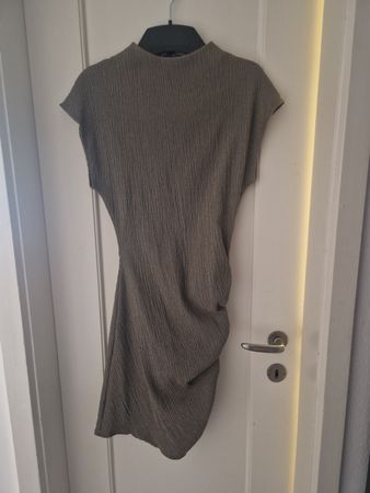 Zara Kleid beige/hellbraun Gr. M