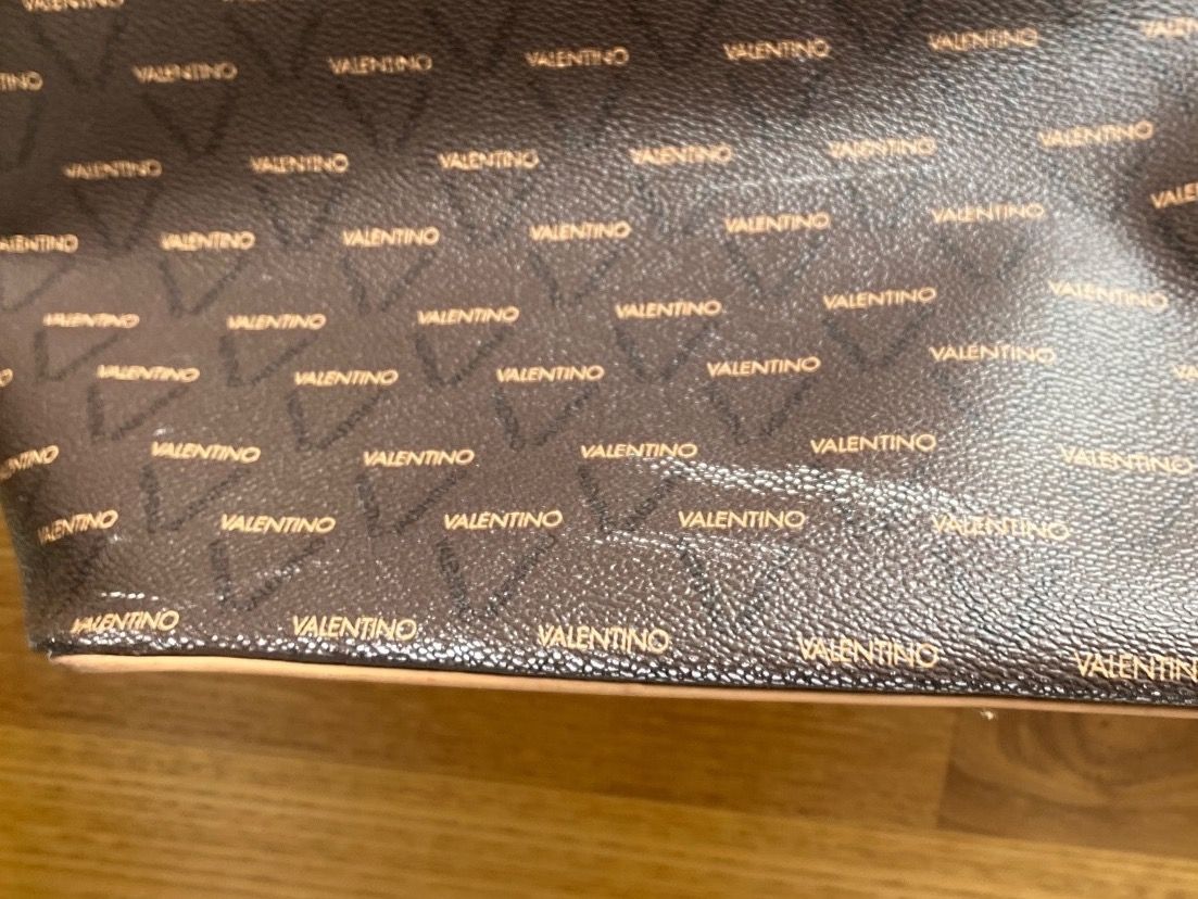 Valentino Taschen für Damen: Valentino Shopping Bag – Gebraucht aus Sissach von laura.x4 6