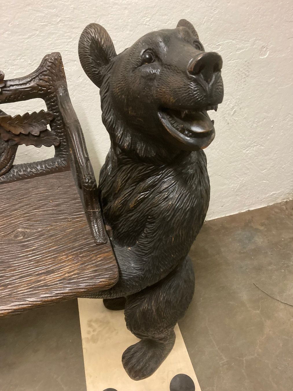Sculture & Statue: Sitzbank wohl Brienzer Bären – Usato da Schönenwerd venduto da Comtoise 4