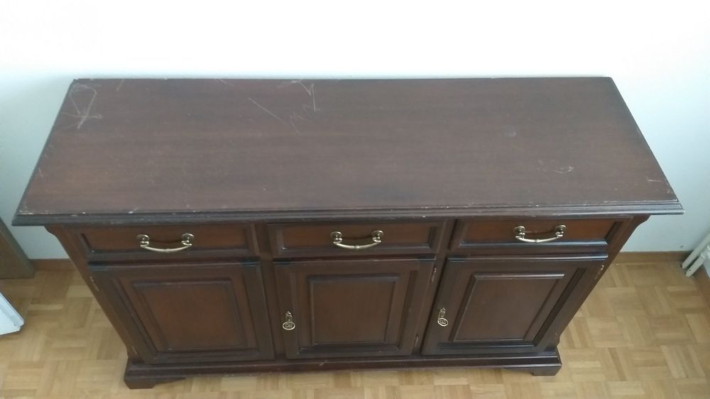 Commodes: SIdeboard Holz wie foto – D'occasion à Zürich par romf 1