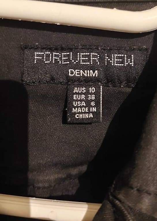 Jacken: Jacke - Forever New – Gebraucht aus Allschwil von rajmahal 1