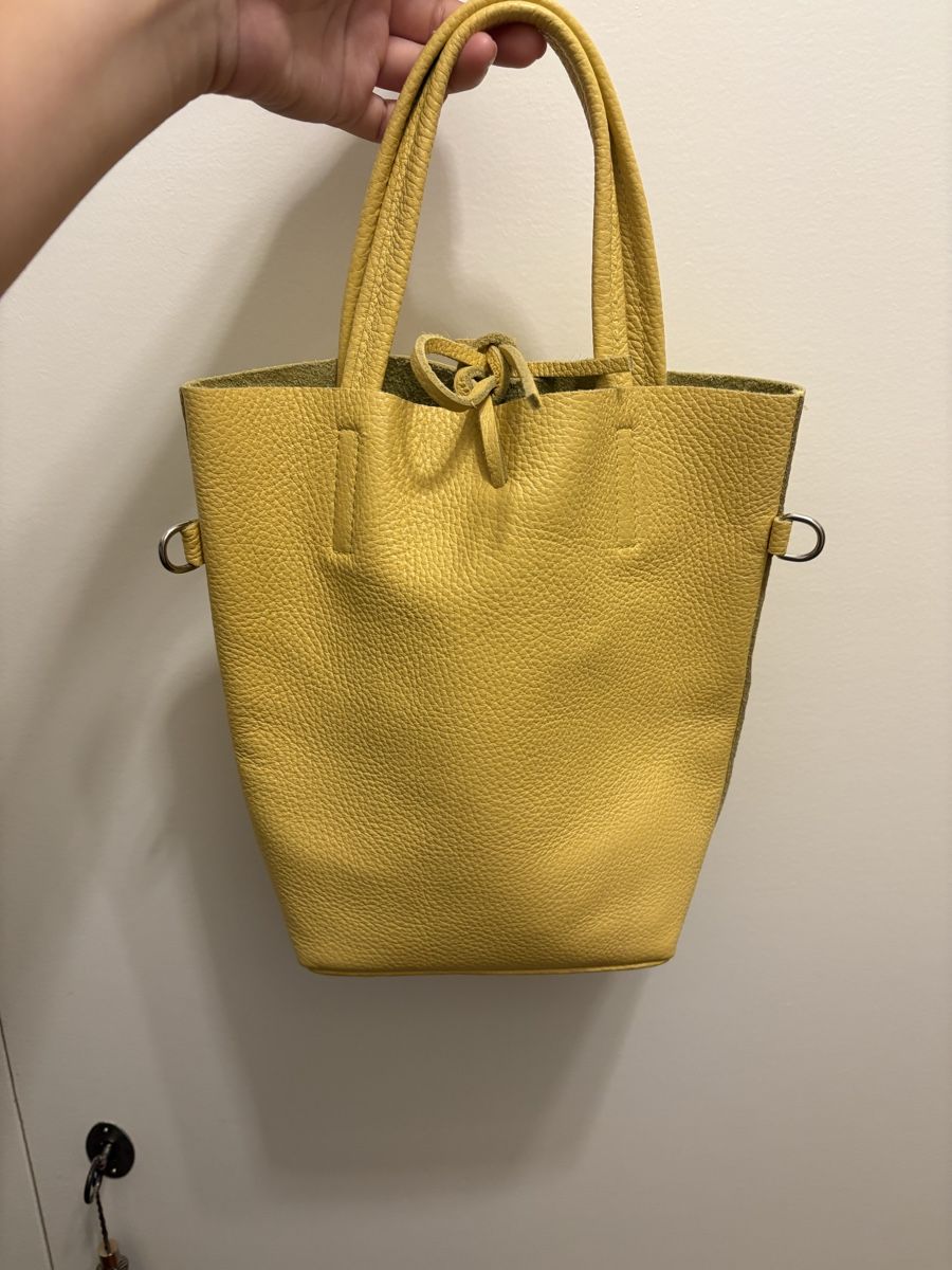 Borse da donna: Genuine leather bag – Nuovo e nell'imballaggio originale da Genève venduto da mar_dt67