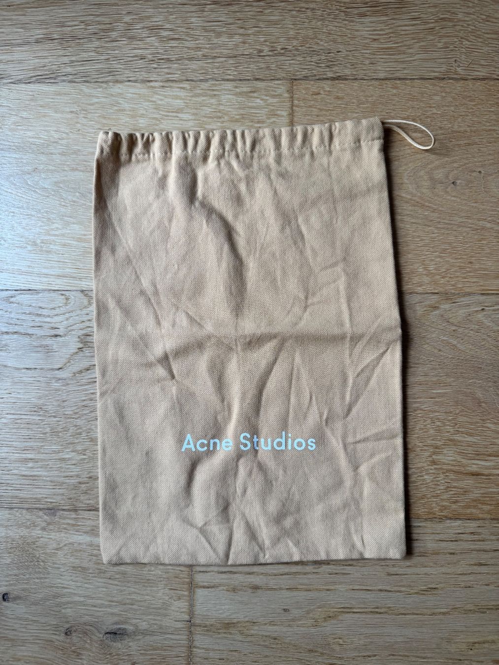 Acne Studios Sacs: Acne Studios Dustbag – D'occasion à Salmsach par bubu61