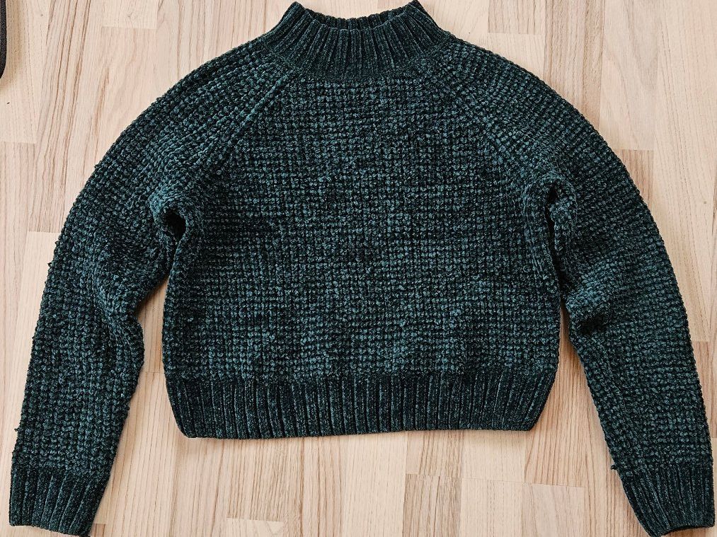 H&M Maglioni & Felpe: Samtig dunkelgrüner Pullover / H&M Grösse S – Usato da Ettenhausen TG venduto da nwi_72y8 1