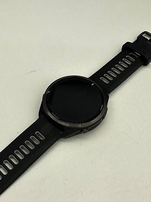 Smartwatch: Garmin Forerunner 965 – D'occasion à Basel par Dony20 3