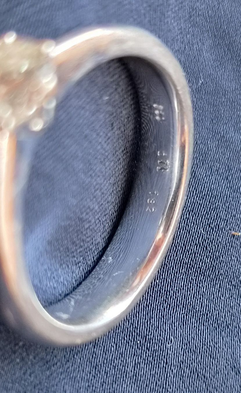 Ringe: Solitär Diamant-Ring Weissgold – Gebraucht aus Gams von kat_lg5l 8