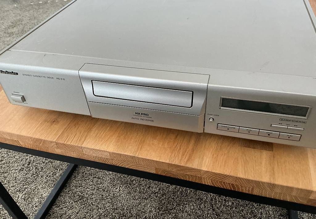 Technics Registratori: Technics RS-E10 Kassettendeck – Usato da Wil SG venduto da Saintch