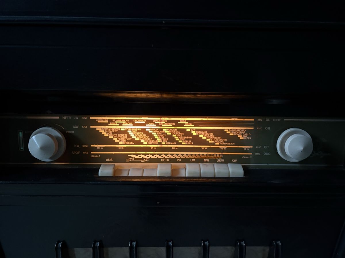 Radio: Vintage Radio Jukebox – Usato da Greifensee venduto da G.arnold 1