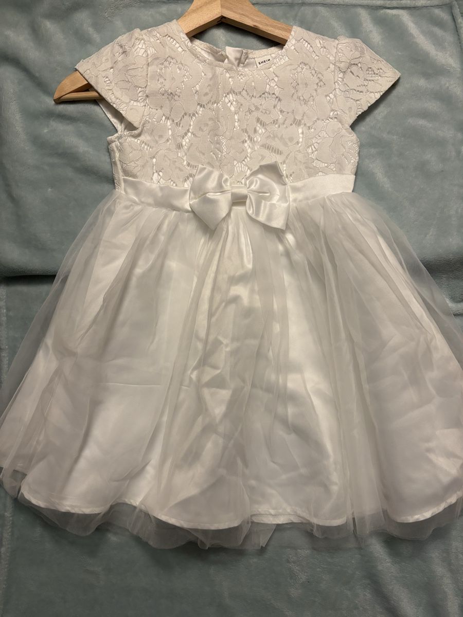 Kleider & Röcke: Kids White dress – Neu (gemäss Beschreibung) aus Confignon von Second_Hand_Ch 1