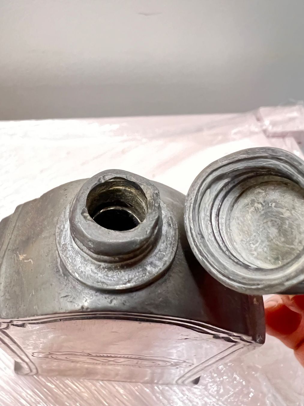 Sonstiges: Antique pewter flask – Gebraucht aus Lausanne von NYC67 8