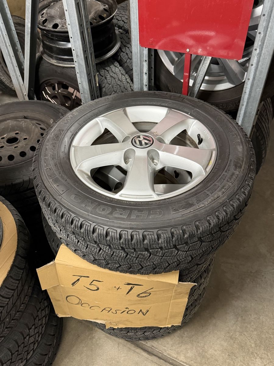 Volkswagen Pneumatici & Ruote complete: VW T5 T6 Winterräder – Usato da Täuffelen venduto da ASLAG