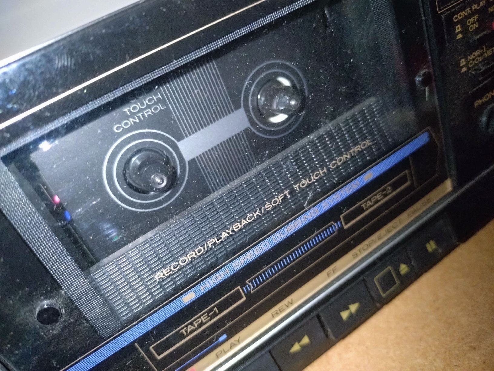 Hitachi Registratori: Deck  à cassettes Hitachi D-W450 - – Difettoso da Farvagny-le-Grand venduto da LaCaverne 3