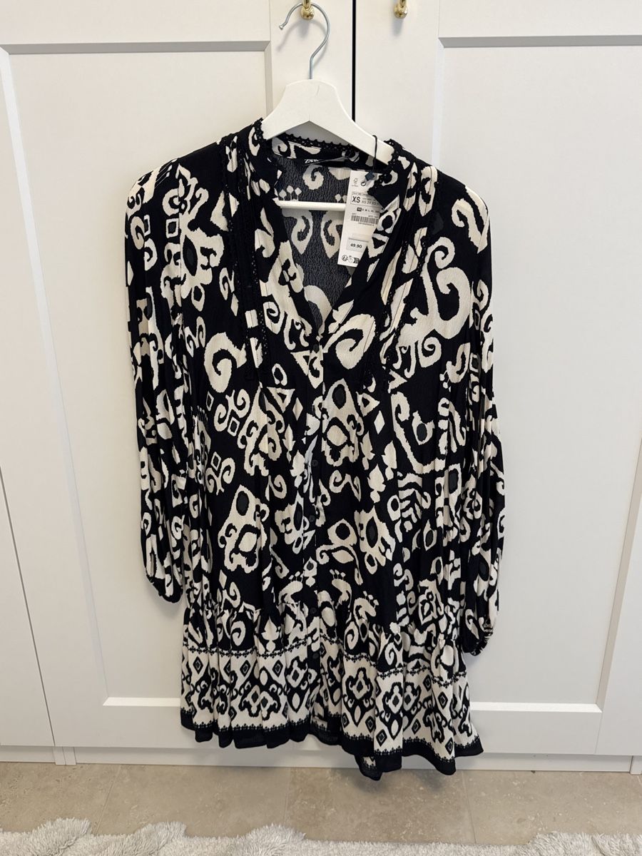 Zara Kleider: Kleid – Neu und originalverpackt aus Dottikon von RomanVer