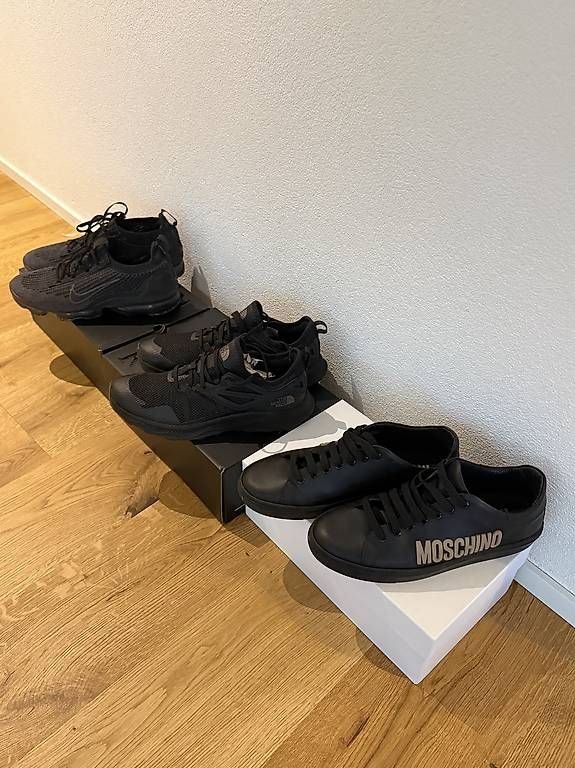 Scarpe da uomo: Original Schuhe zu verkaufen – Usato da Wiesendangen venduto da DIA10