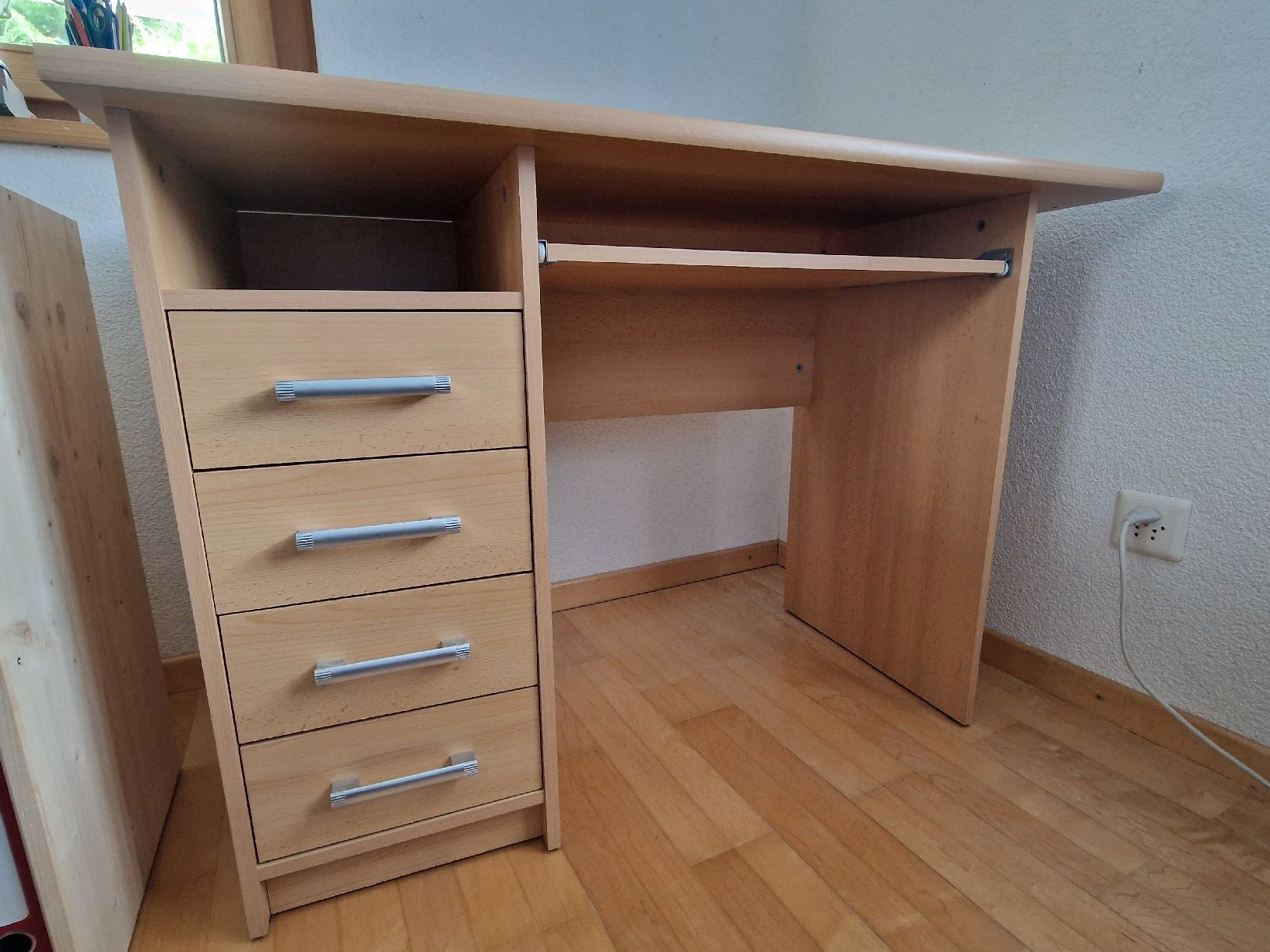 Scrivanie: Schreibtisch – Usato da Vaz/Obervaz venduto da sal_dql8