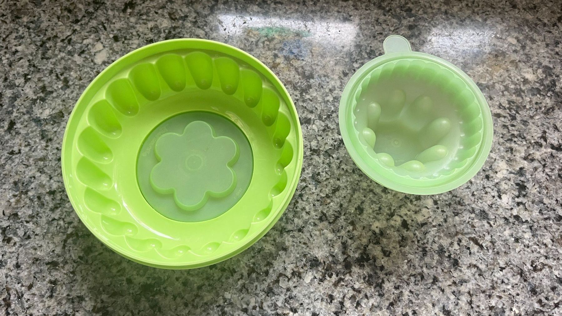 Tupperware Behälter & Ähnliches: Pudding / Vorratsbehälter von Tupperware – Gebraucht aus Meinisberg von nicht_neu_aber_ok