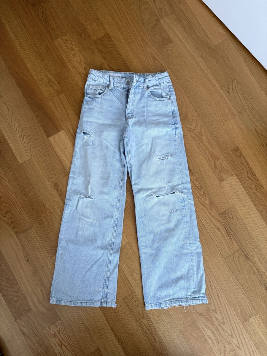 Zara Hosen: Jeanshosen Zara Gr. 148 – Gebraucht aus Winterthur von Baby117