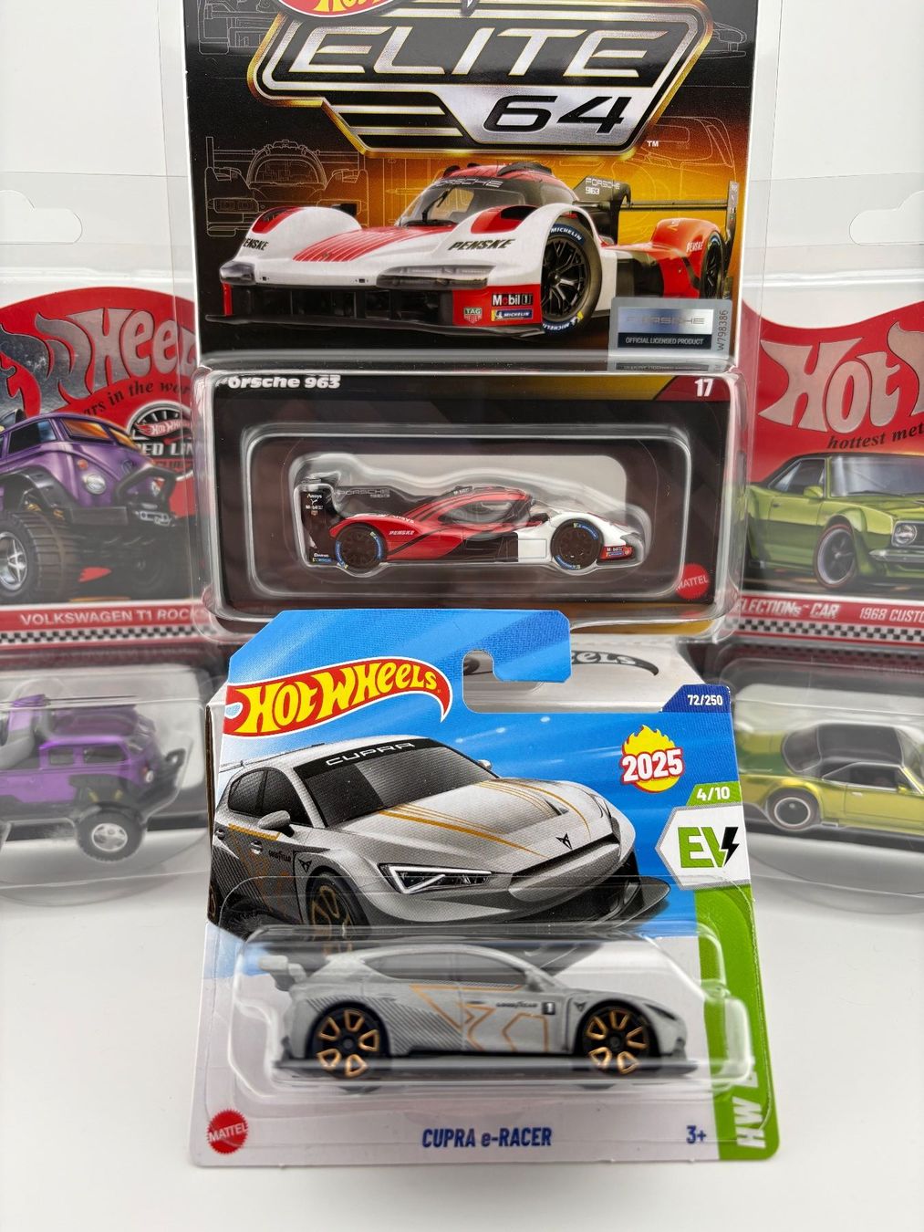 Hot Wheels Modellini d'auto: Hot Wheels Cupra e-Racer HW EV - 2025 - 72/250 – Nuovo e nell'imballaggio originale da Flawil venduto da HeisseReifen