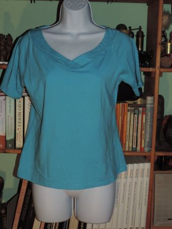 t-shirt bleu turquoise